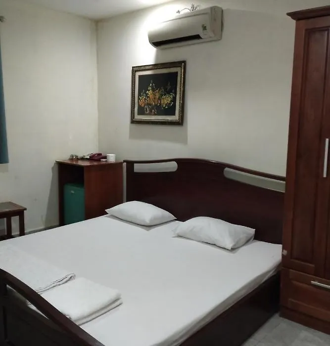 Hoàn Vũ Hotel-1